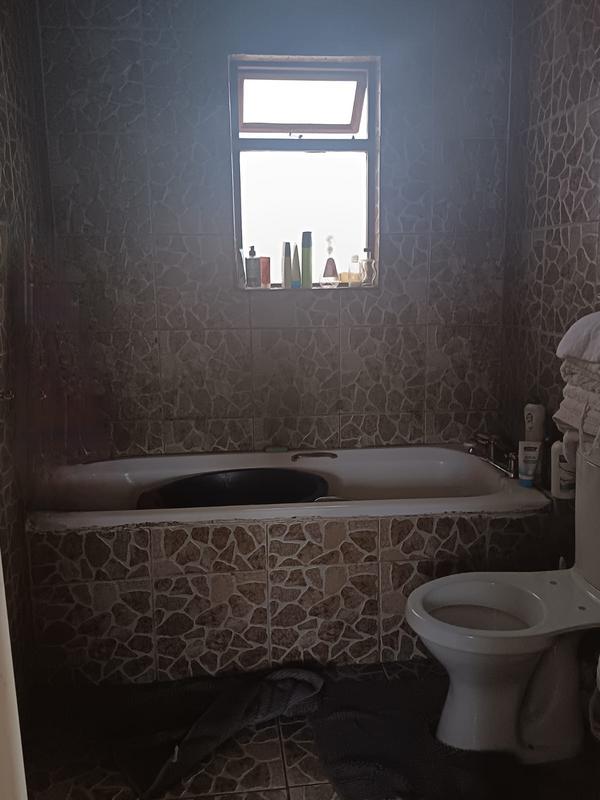 2 Bedroom Property for Sale in Victoria Mxenge Western Cape